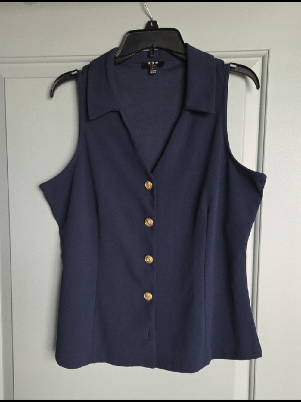 AUW Navy Sleeveless Button-Front Collared Top with Gold Buttons